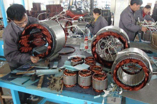 西安泰富西瑪電機(jī)技術(shù)人員與您分享電機(jī)大修后的影響。