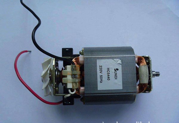 三相異步電動機對數(shù)速度控制方法分享。
